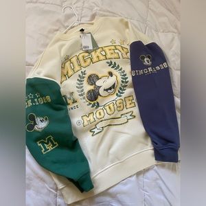 Mickey Crew neck sweater